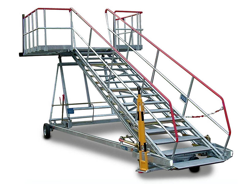 Access Stairs Cargo Compartment, Speciial Stairs, Crew Stairs  <a href='pg3_gse-maintenance-platform.html#frachtraum-zugangstreppen'>...directly to the product page